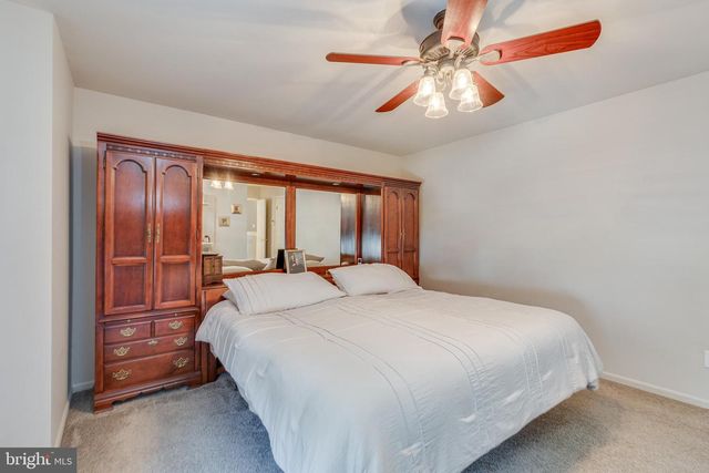 3 KENNETH CT, Hamilton, NJ 08620