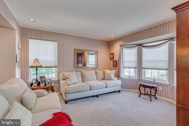 3 KENNETH CT, Hamilton, NJ 08620