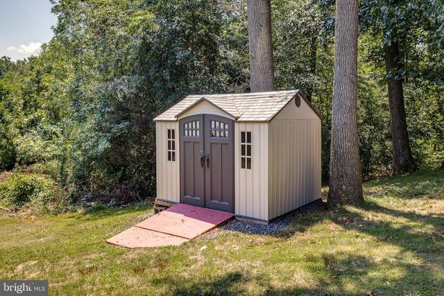 3 KENNETH CT, Hamilton, NJ 08620