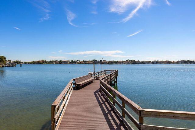 5200 BRITTANY DRIVE S 602, St Petersburg, FL 33715