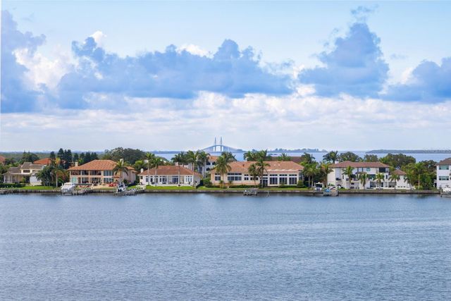 5200 BRITTANY DRIVE S 602, St Petersburg, FL 33715