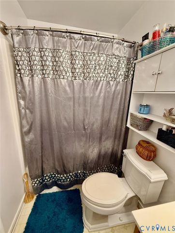 7016 Narragansett Ct, Hanover, VA 23111