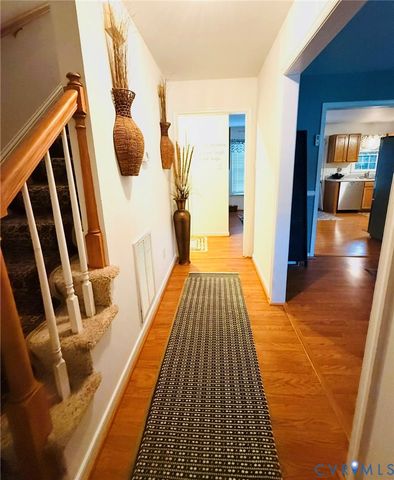 7016 Narragansett Ct, Hanover, VA 23111