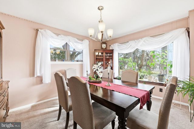 516 WINCHESTER RD, Warminster, PA 18974