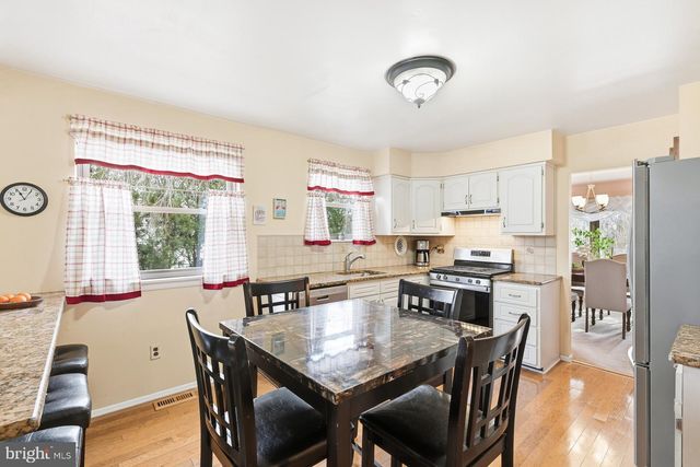 516 WINCHESTER RD, Warminster, PA 18974