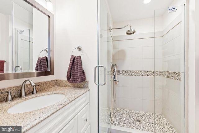 516 WINCHESTER RD, Warminster, PA 18974