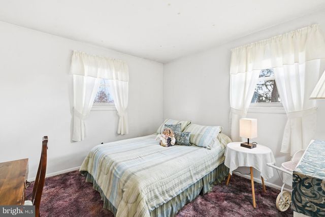 516 WINCHESTER RD, Warminster, PA 18974