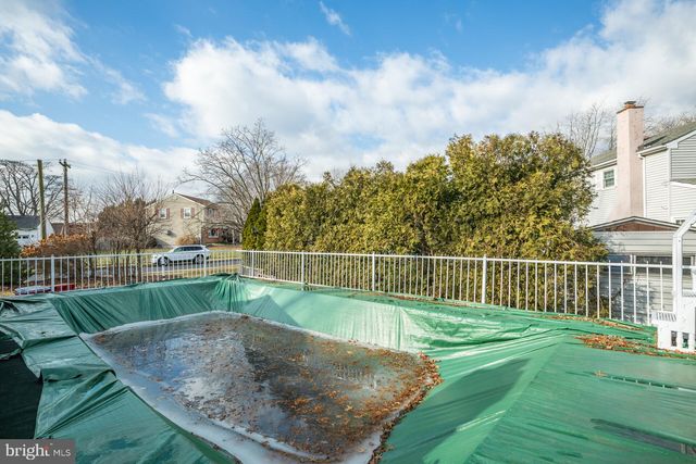 516 WINCHESTER RD, Warminster, PA 18974