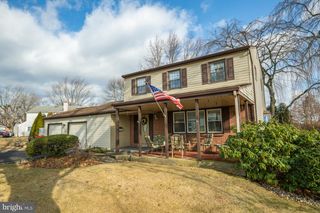 516 WINCHESTER RD, Warminster, PA 18974