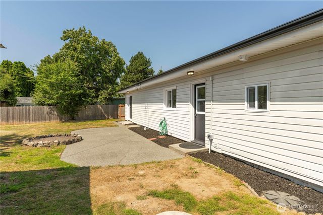 20820 W Jordan Road, Burlington, WA 98233