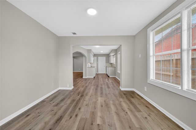 5243 Wickview Lane, Houston, TX 77053