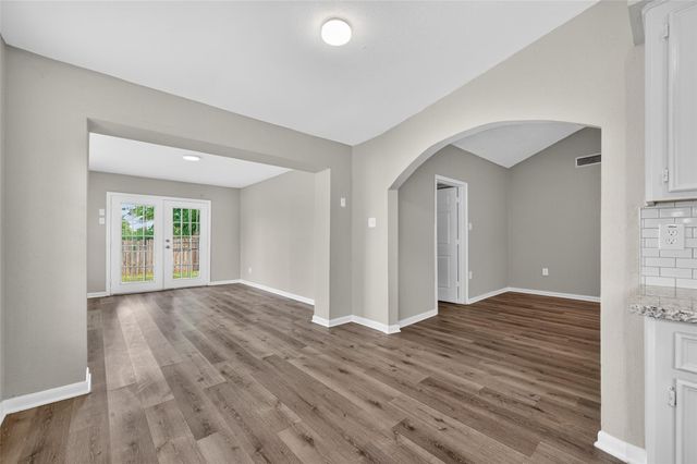 5243 Wickview Lane, Houston, TX 77053