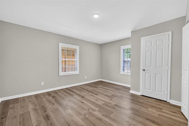 5243 Wickview Lane, Houston, TX 77053