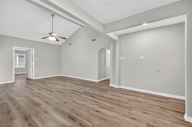 5243 Wickview Lane, Houston, TX 77053