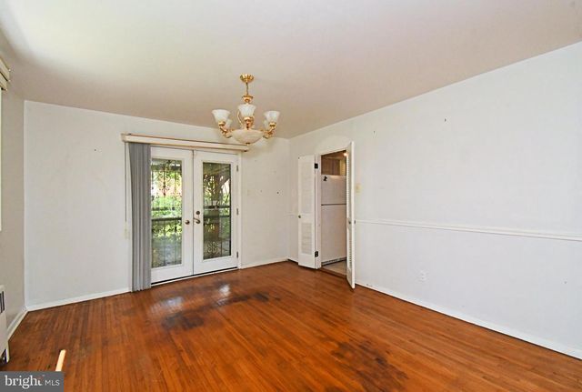 1605 HILLCREST RD, Glenside, PA 19038
