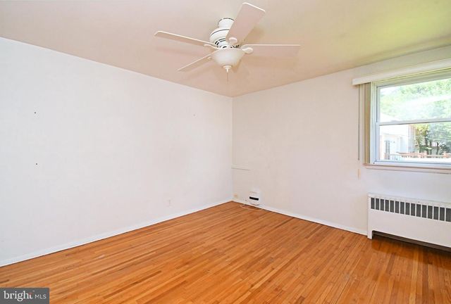 1605 HILLCREST RD, Glenside, PA 19038