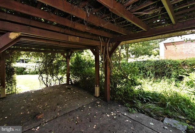 1605 HILLCREST RD, Glenside, PA 19038