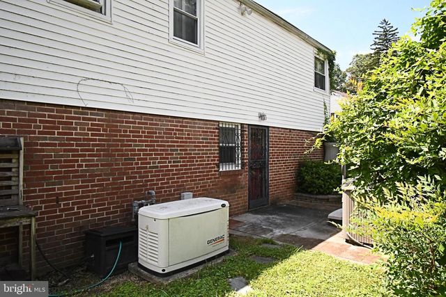 1605 HILLCREST RD, Glenside, PA 19038