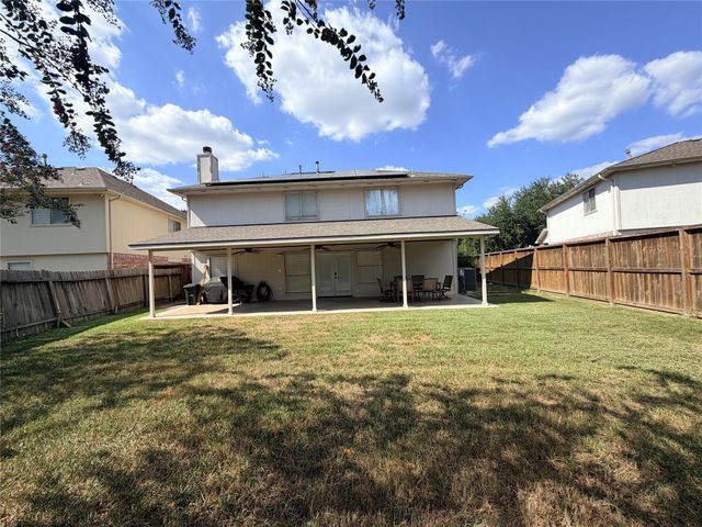 2818 Woodcreek Meadows Lane, Houston, TX 77073