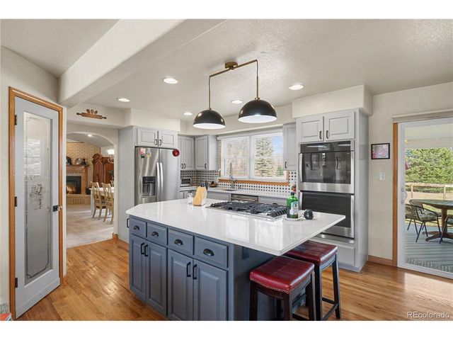 3518 Manzanita Dr, Loveland, CO 80537