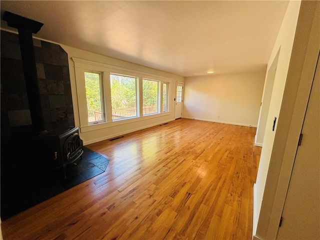 700 E Edna Street, Fayetteville, AR 72703