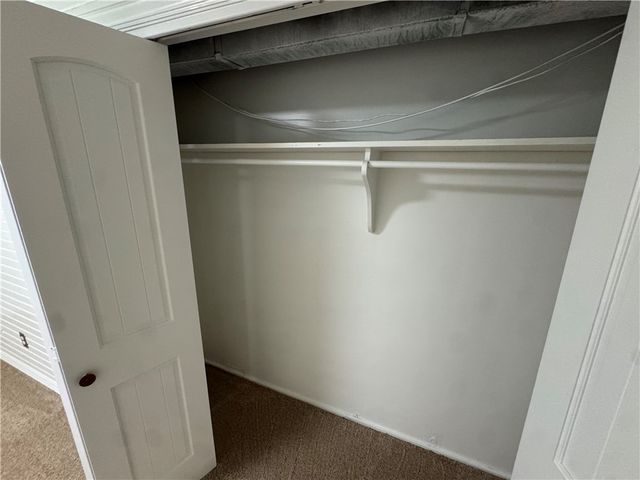 700 E Edna Street, Fayetteville, AR 72703