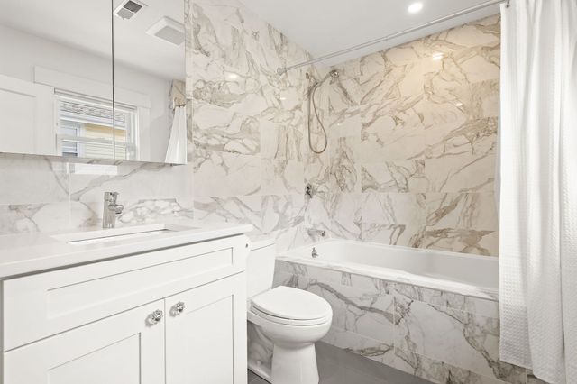 10 Nahanton Ave, Milton, MA 02186