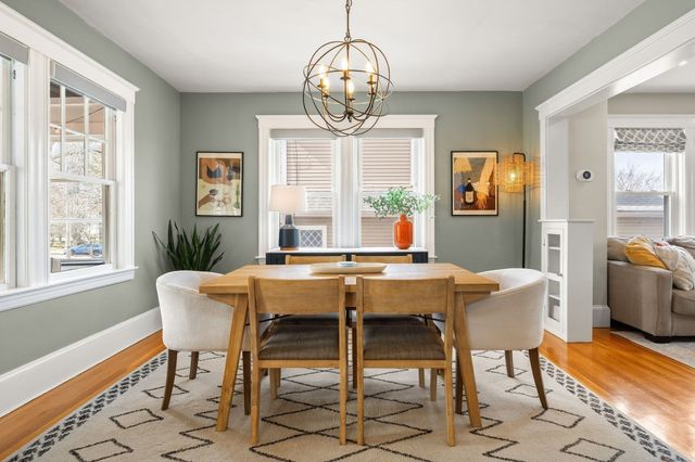 10 Nahanton Ave, Milton, MA 02186