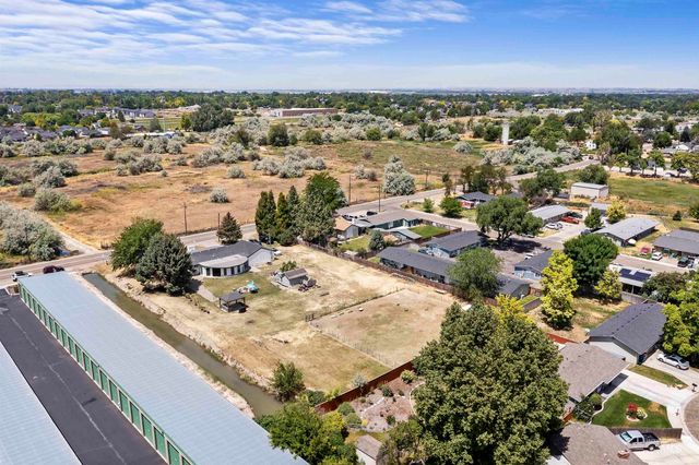 3819 S Montana, Caldwell, ID 83605