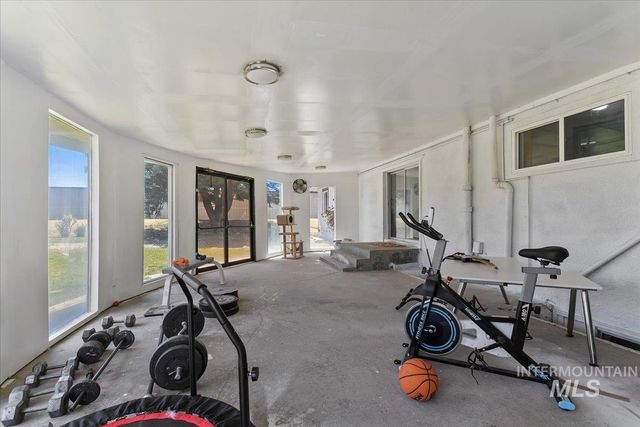 3819 S Montana, Caldwell, ID 83605