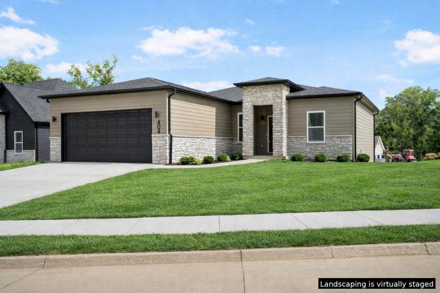 404 SUGARBERRY DR, Columbia, MO 65201