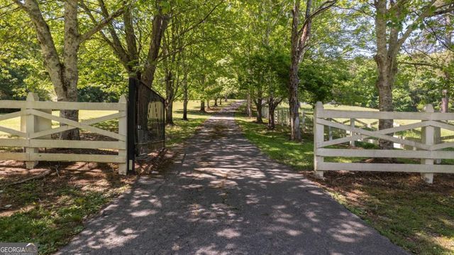 1044 Hutchings Mountain Road, Rockmart, GA 30153
