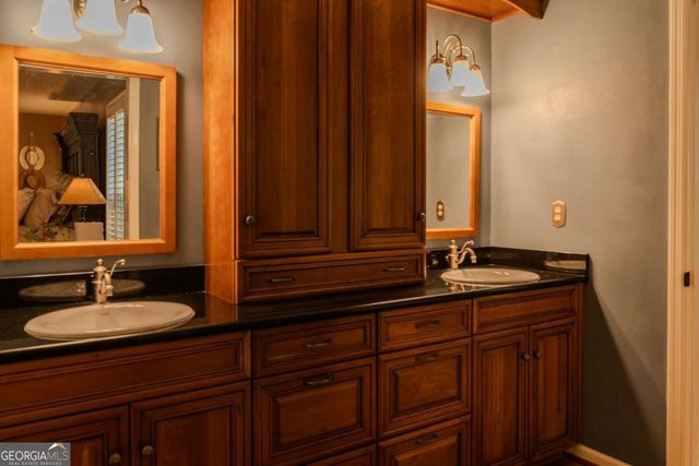 1044 Hutchings Mountain Road, Rockmart, GA 30153