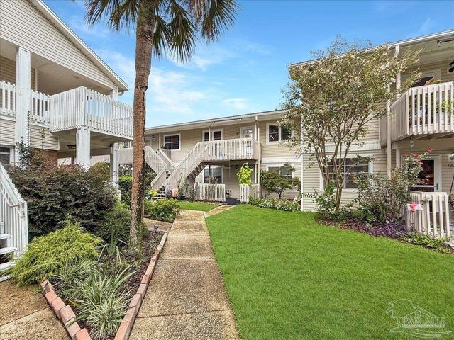 1100 Shoreline Dr 221, Gulf Breeze, FL 32561