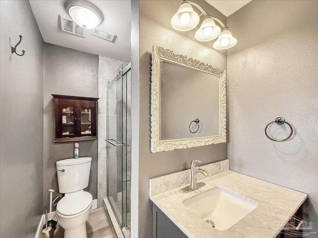 1100 Shoreline Dr 221, Gulf Breeze, FL 32561