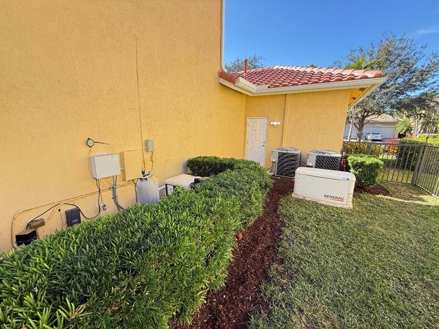 4199 Cedar Creek Ranch Circle, Lake Worth, FL 33467