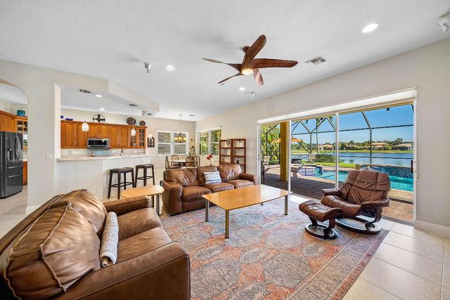 4199 Cedar Creek Ranch Circle, Lake Worth, FL 33467