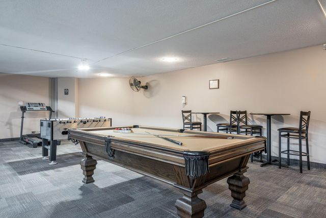 2007 E 122nd Street B15, Burnsville, MN 55337