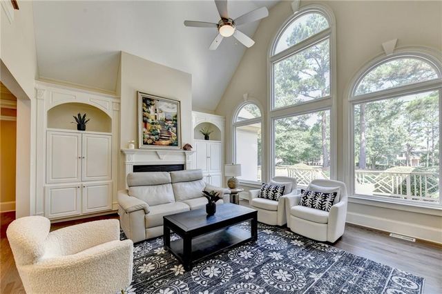8015 ST MARLO COUNTRY CLUB Parkway, Duluth, GA 30097