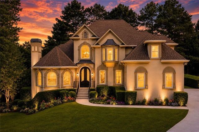 8015 ST MARLO COUNTRY CLUB Parkway, Duluth, GA 30097