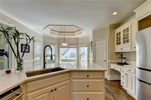 8015 ST MARLO COUNTRY CLUB Parkway, Duluth, GA 30097
