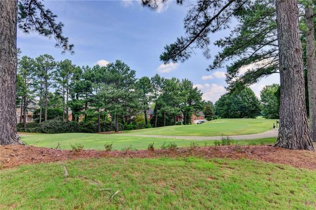 8015 ST MARLO COUNTRY CLUB Parkway, Duluth, GA 30097