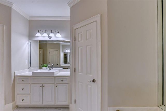8015 ST MARLO COUNTRY CLUB Parkway, Duluth, GA 30097
