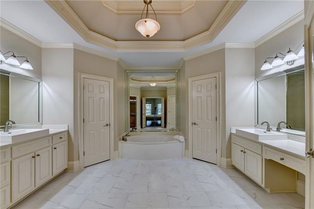8015 ST MARLO COUNTRY CLUB Parkway, Duluth, GA 30097