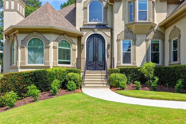 8015 ST MARLO COUNTRY CLUB Parkway, Duluth, GA 30097