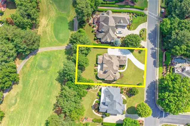 8015 ST MARLO COUNTRY CLUB Parkway, Duluth, GA 30097