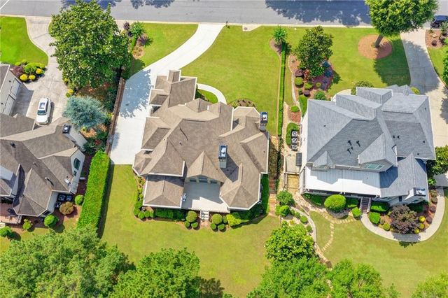 8015 ST MARLO COUNTRY CLUB Parkway, Duluth, GA 30097