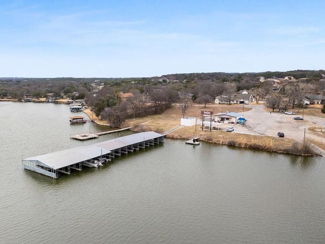 4000 Marana Drive, Granbury, TX 76048