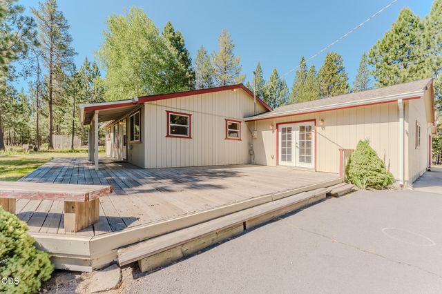 52591 Sunrise Boulevard, La Pine, OR 97739