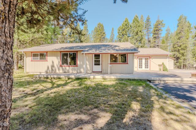 52591 Sunrise Boulevard, La Pine, OR 97739